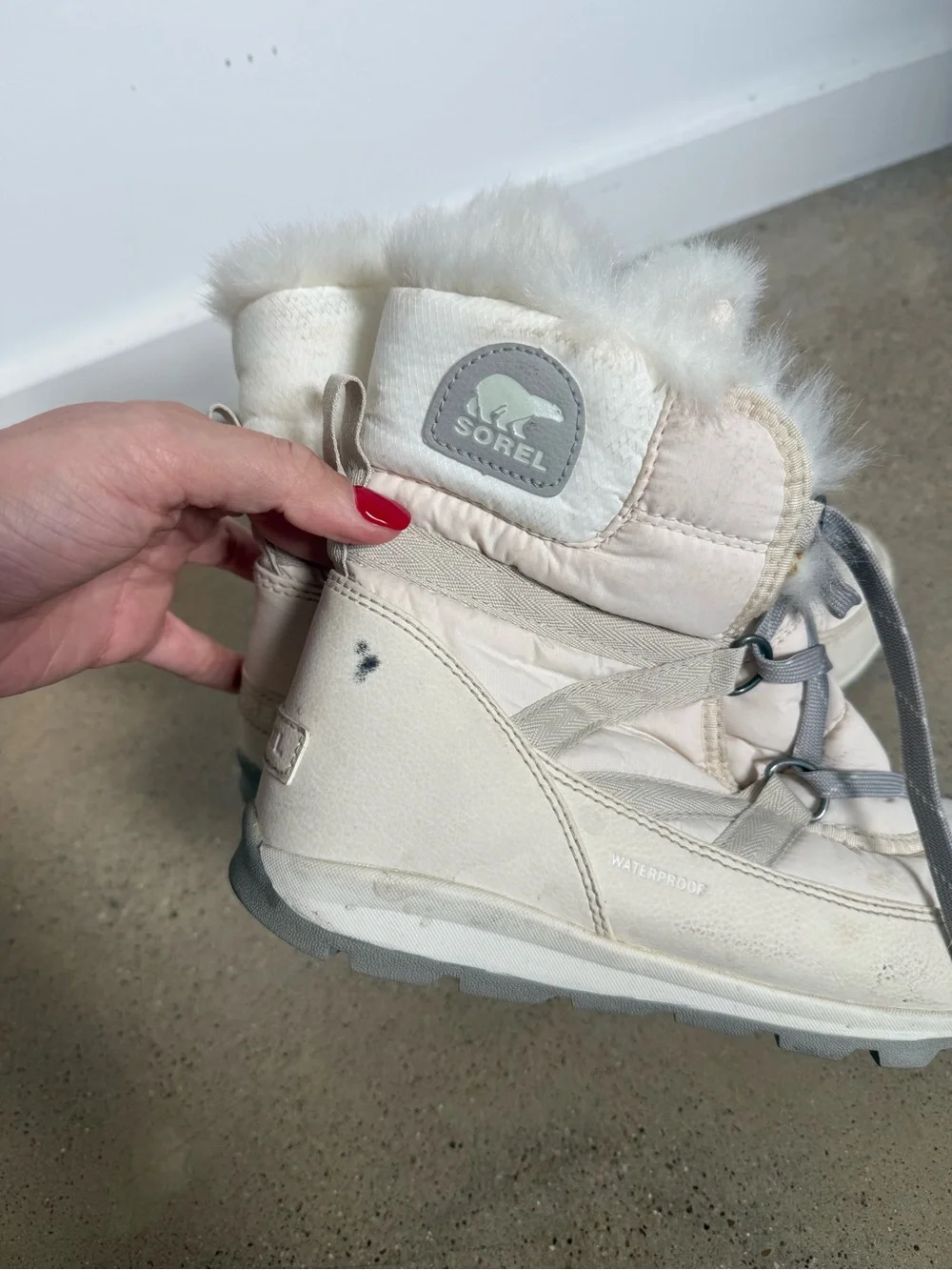 Sorel Women's Cream Lace-Up Faux Fur Winter Boots